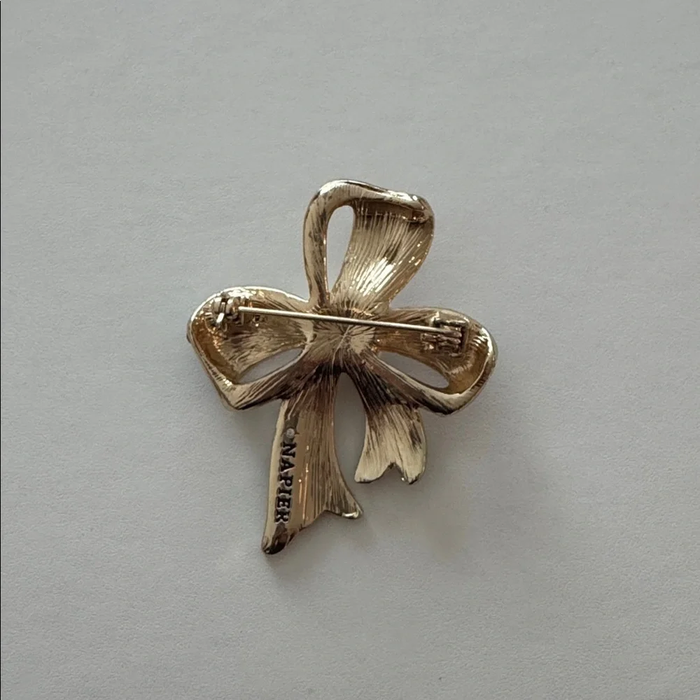 Napier Bow Brooch